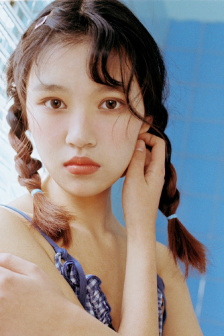 龙娘七七七